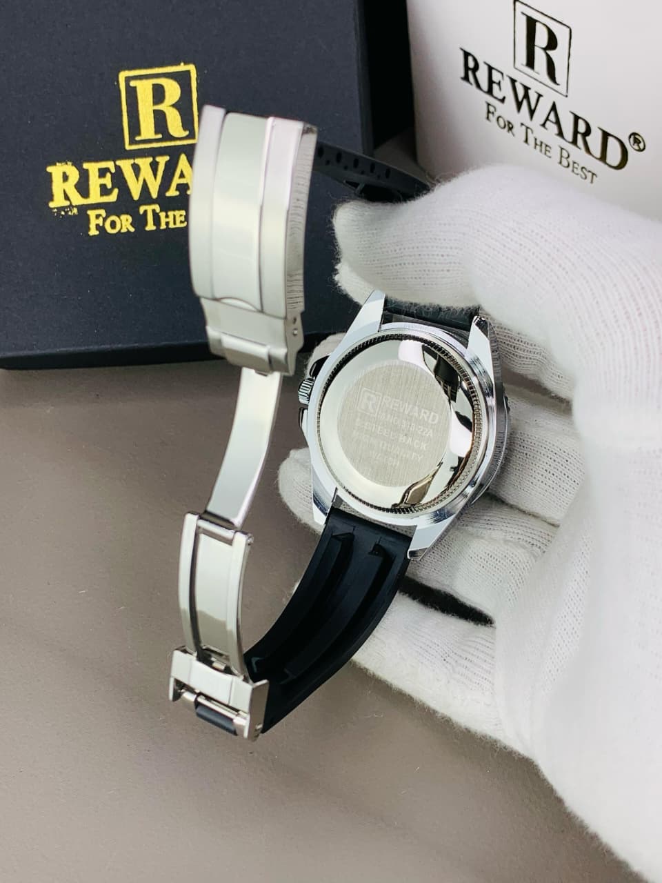 REWARD PREMIUM STRAP WATCHES FOR MEN